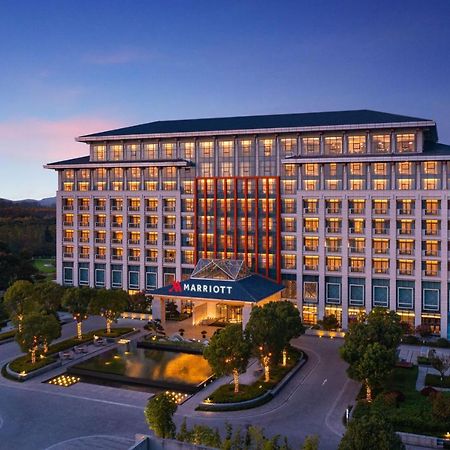 Wuxi Marriott Hotel Lihu Lake Zewnętrze zdjęcie